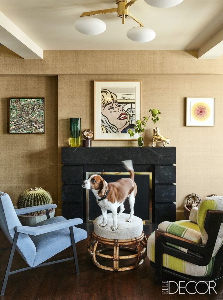 house-tour-andy-cohen-s-nyc-pad-the-english-room